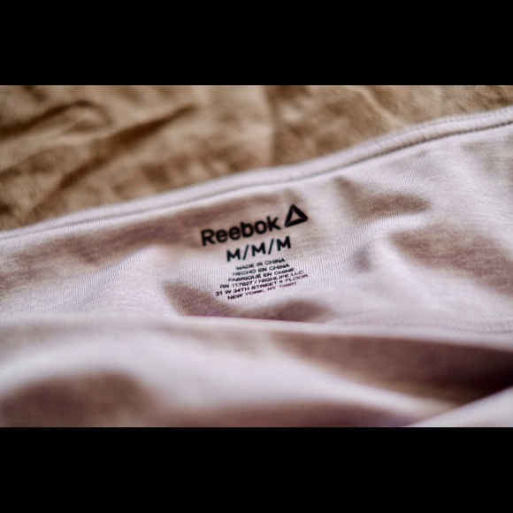 Reebok running short - Picture 2 of 5